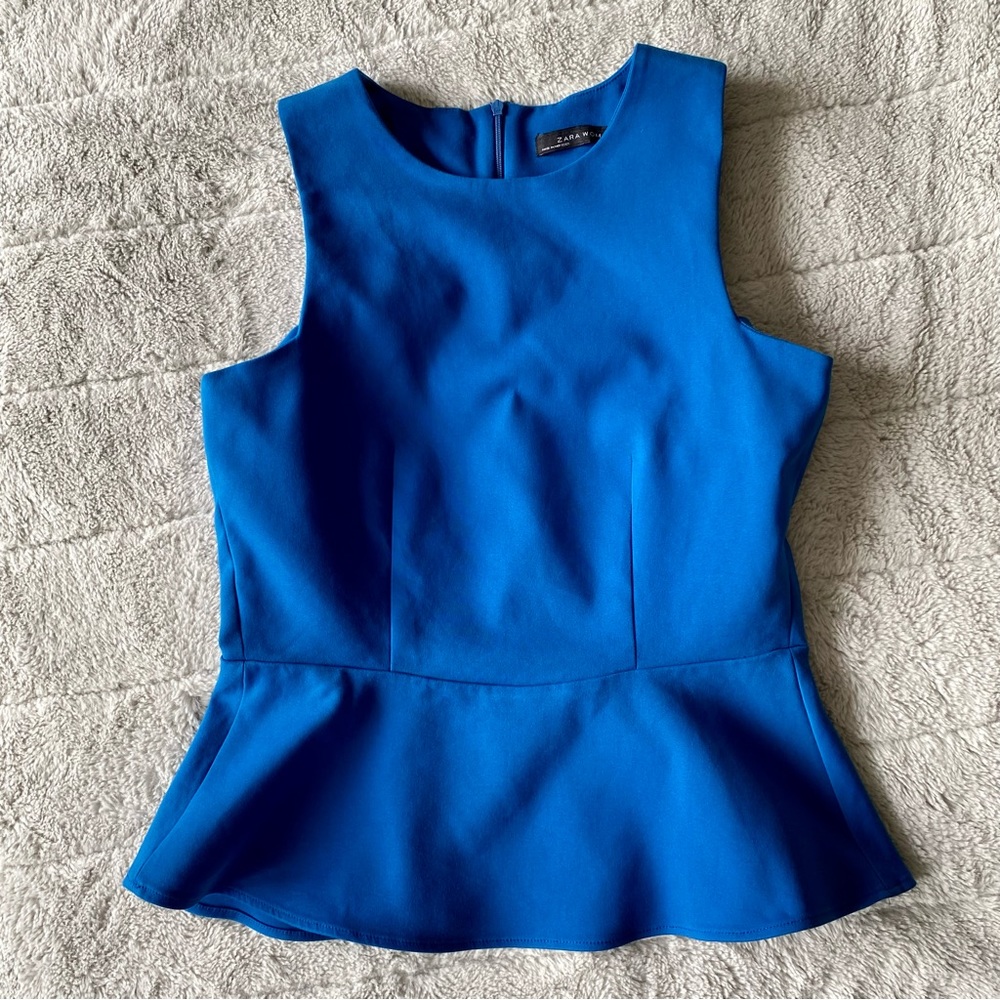 Sleeveless peplum top